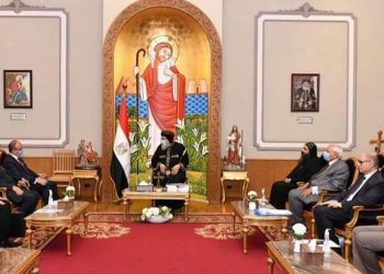 رئيس جامعة الزقازيق يترأس وفد الجامعة لزيارة البابا تواضروس الثاني