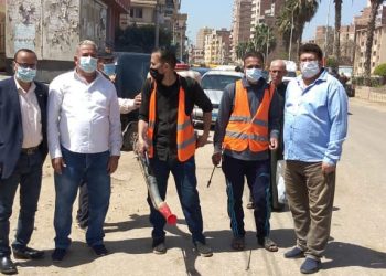 رئيس مركز ومدينة ههيا تقود حملة مكبرة لتطهير وتعقيم المنشآت العامة والشوارع والمساجد لمواجهة كورونا