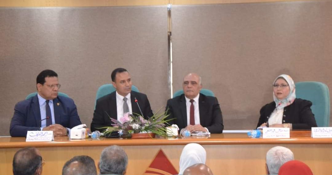 مؤسسة القادة تنفرد باقامة  الملتقى التوعوي الأول  الجمهورية الجديدة وقانون التصالح