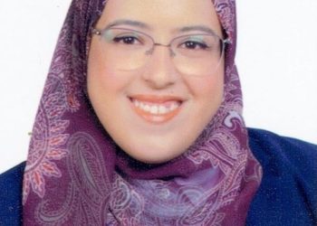 الذكاء الاصطناعى والبرمجيات وتضمنها في كليات العلوم الإنسانية