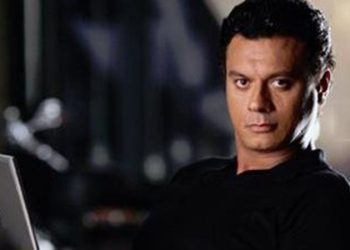 “قوات الأمن تلقي القبض على الفنان المصري عباس أبو الحسن بتهمة دهس سيدتين في الشيخ زايد”