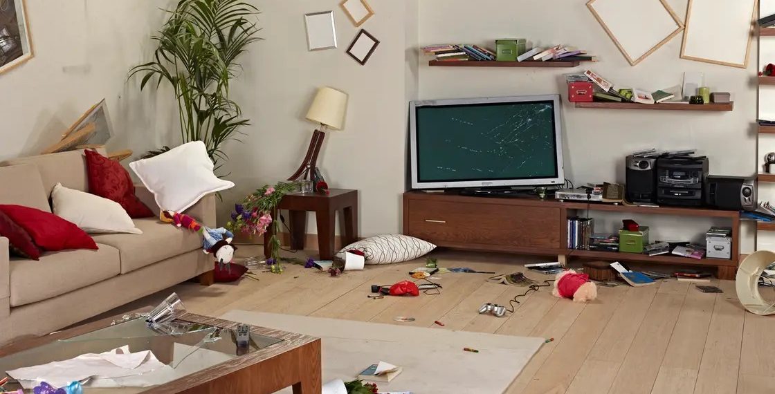 “ذعر في جنوب إيطاليا: 49 هزة أرضية تهز المنطقة والمعهد الوطني للجيوفيزياء والبراكين يصنفها كأقوى خلال الأربعين عاماً الماضية”