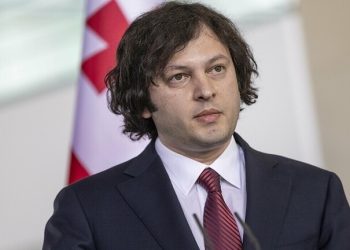 رئيس وزراء جورجيا يكشف عن تهديد أوروبي بشأن قانون “العملاء الأجانب”