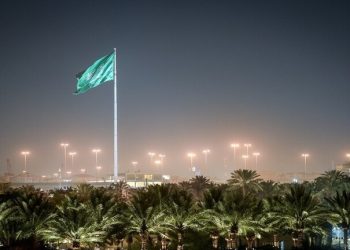 ” الديوان الملكي يصدر بياناً: وفاة الأمير سعود بن عبدالعزيز بن محمد آل سعود”