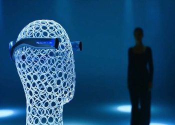 “العلماء الروس يبتكرون غرسة عصبية دماغية تمكّن المكفوف من التعرف على الأجسام والنصوص”