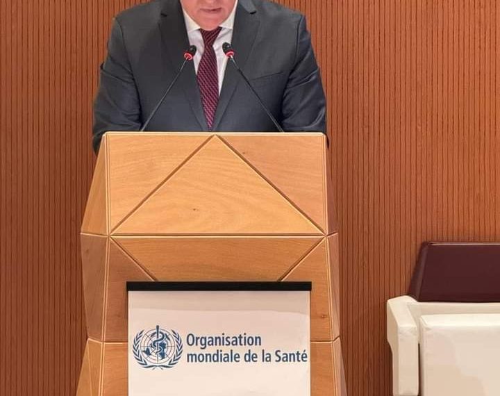 وزير الصحة يستعرض نتائج التعاون بين مصر ومنظمة الصحة