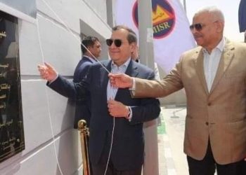 افتتاح محطة مصر للبترول المتكاملة بالسويس .