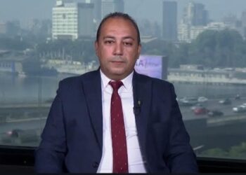 الحكومة تضع استصلاح الأراضي الصحراوية على رأس أولوياتها  .