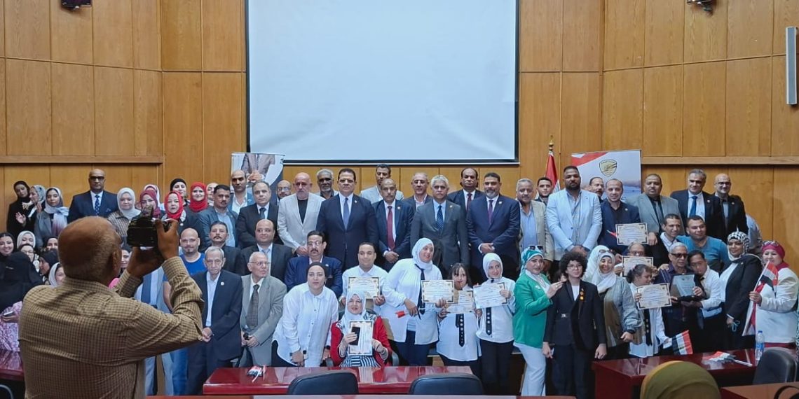 مؤسسة القادة والاتحاد الإقليمي للجمعيات والمؤسسات الأهلية بالجيزة يحتفلان بذكرى انتصارات أكتوبر المجيدة