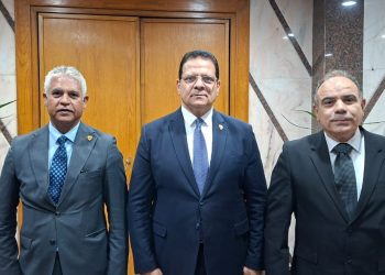 الدكتور محمد أبو زيد الشريف: الامين العام لمؤسسة القادة أن الشراكات الفاعلة ركيزة لبناء الإنسان وتحقيق التنمية التكامل بين العمل العمالي والأهلي والتنموي يفتح آفاقًا جديدة للتأهيل والتمكين وخدمة المجتمع