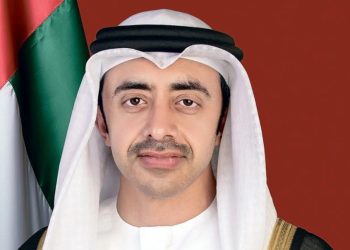 عبد الله بن زايد يلتقي يائير لابيد