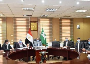 محافظ الشرقية يُوجه بسرعة الإنتهاء من أعمال تطوير ورفع كفاءة الأندية والمتنزهات