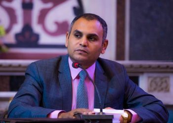 الدكتور أحمد إسماعيل يكتب: النيل مائي أو …. دمائي