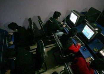 زيادة إستهلاك الإنترنت في رمضان.. المصريون يلجأون للعالم الإفتراضي