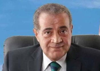 وزير التموين : توافر كوبونات شراء السلع بمنافذ الشركات التابعة للشركة القابضة للصناعات الغذائية