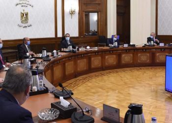 رئيس الوزراء يستعرض إجراءات منظومة الرقم القومي الموحد للعقارات