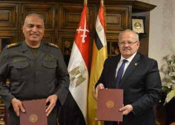جامعة القاهرة توقع بروتوكول تعاون مع الهيئة الهندسية للقوات المسلحة للإستفادة من خبراتها فى تنفيذ المشروعات الكبرى