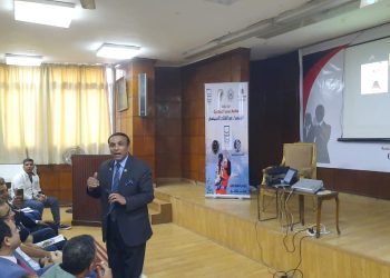 فى اليوم الخامس.. من هم محاضرى “سفراء الوعى” بـ الجيزة؟