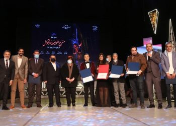 وزيرة الثقافة تعلن “خطة مسرح المواجهة والتجوال 2021 ” وتكرم أبطاله بحضور وزير الشباب فى القومي