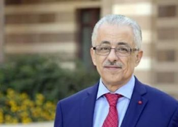 وزير التربية والتعليم يكشف لـ ” القادة نيوز ” تفاصيل إمتحانات الثانوية العامة الإلكترونية
