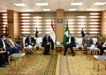 محافظ الشرقية يستقبل نائب وزيرة الصحة والسكان لشؤون السكان