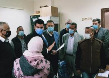 نائب محافظ الشرقية يتابع منظومة التحول الرقمي بمركز أبو كبير